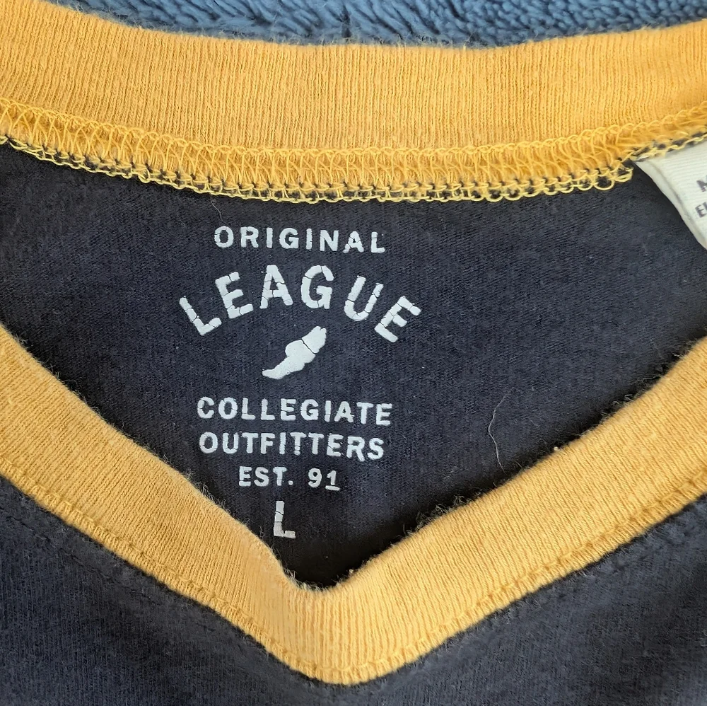 Maine Maritime Academy Shirt Bundle: Men's XL & L ⚓ - Picture 6 of 7